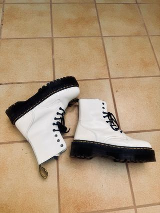 Botas Dr. Martens Jadon blancos 40