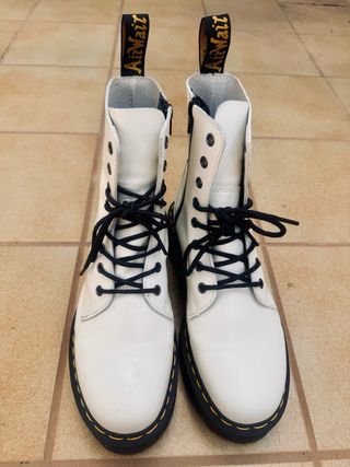 Botas Dr. Martens Jadon blancos 40