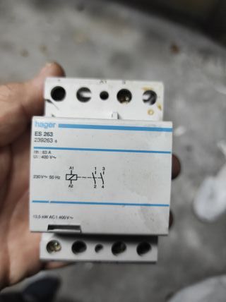 contactor usado de 63A