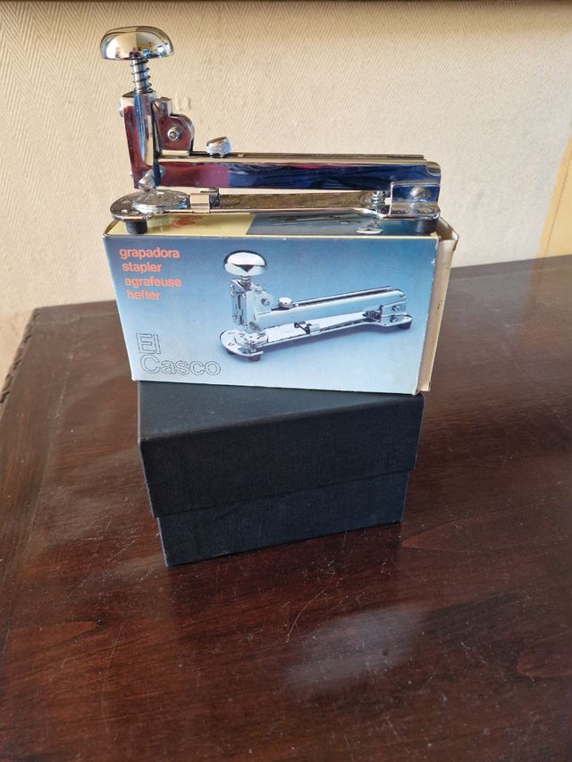 Grapadora El Casco M45