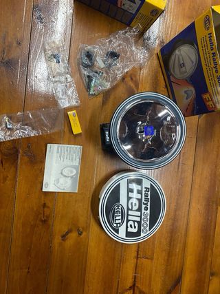 Juego faros HELLA RALLYE 3000 FF LARGO ALCANCE