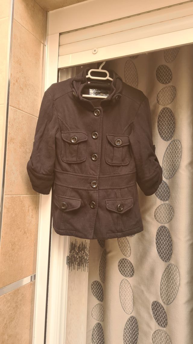 Abrigo blazer abotonado elástico negro