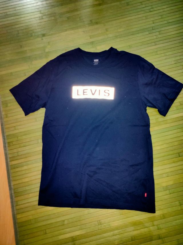Camiseta LEVI'S con logo refractante. M