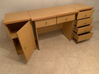 Mesa y muebles auxiliares