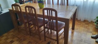 Mesa de comedor extensible de madera de roble