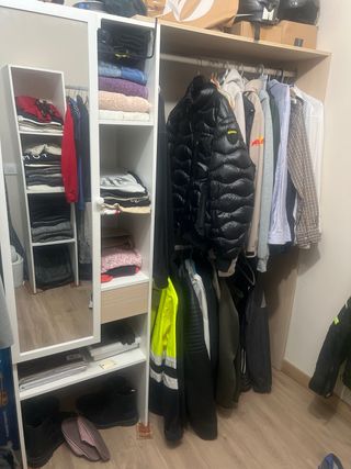 Vestidor abierto dormitorio