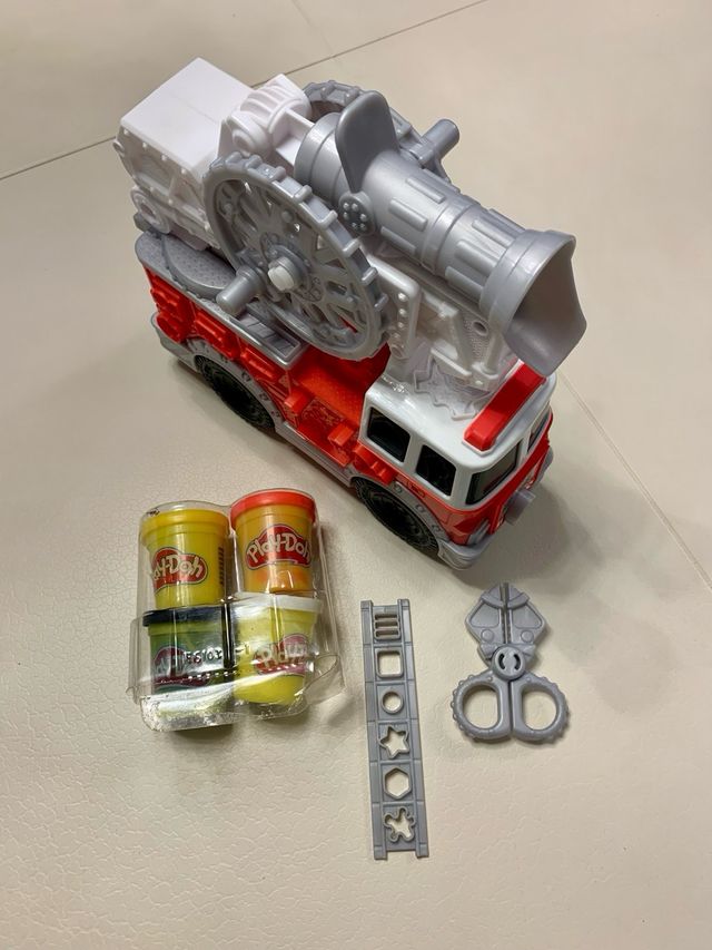 Camión de bomberos Play Doh y plastilina