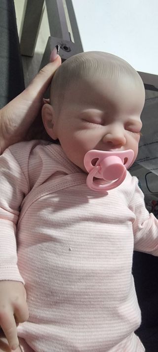 Bebe reborn muñeca muñeco