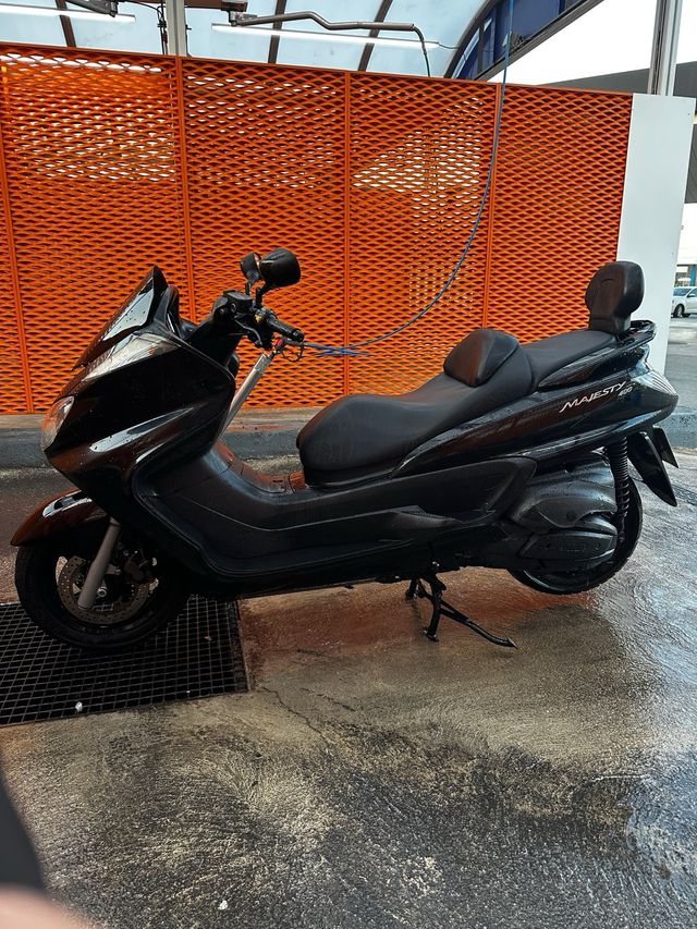 Yamaha Majesty 400