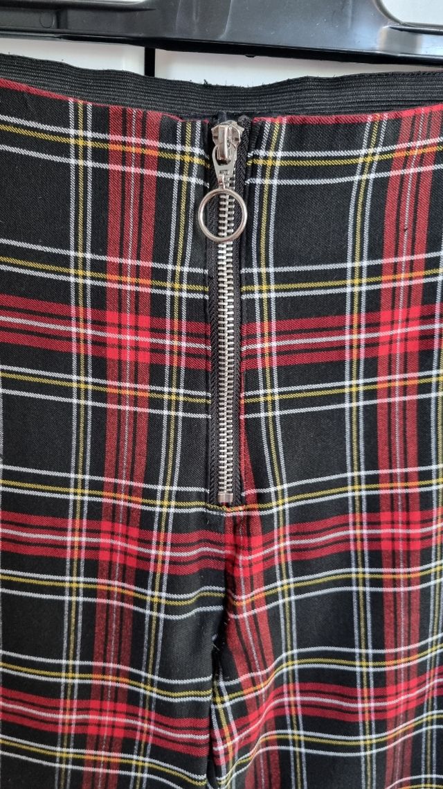 Pantaloni donna Zara