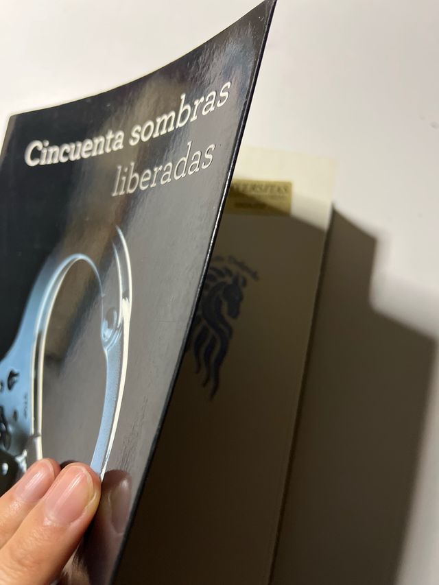 CINCUENTA SOMBRAS LIBERADAS