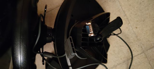 Volante y pedales Ferrari Módena Original