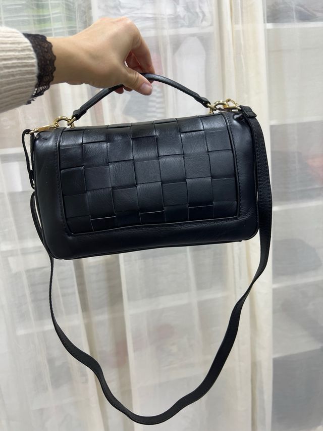 Bolso de piel italiana negro