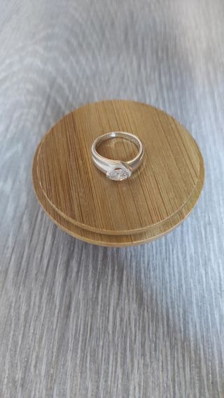 Anillo de plata
