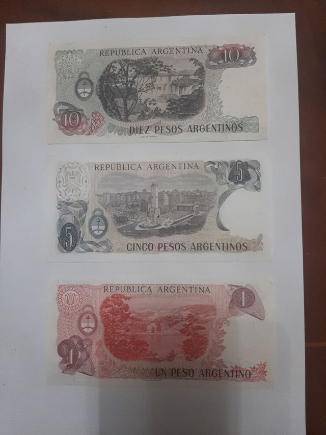3 billetes Argentina.