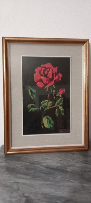 Quadro rosa mezzo punto