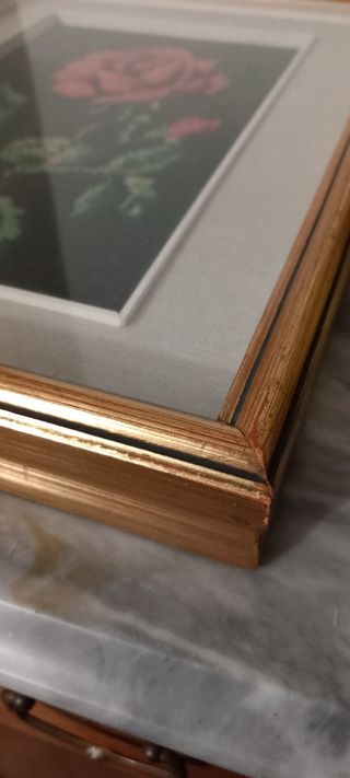 Quadro rosa mezzo punto