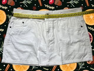 Falda vaquera blanca