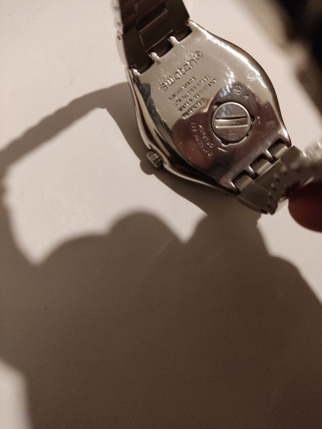 Reloj marca Swatch de acero 40 mm.