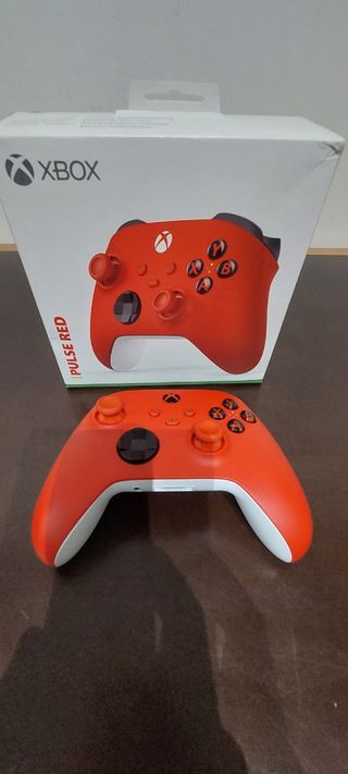Xbox (giochi, controller e altro)