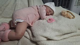 Bebe reborn muñeco muñeca