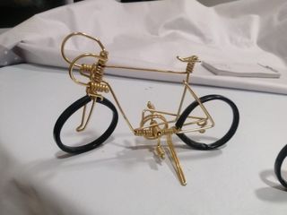 Decoraciones de alambre