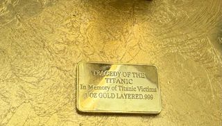 Placa conmemorativa laminada oro 24K Titanic