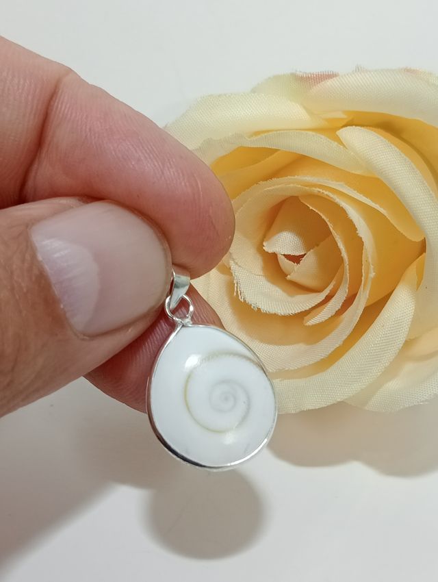 Colgante ojo de Shiva plata de ley.