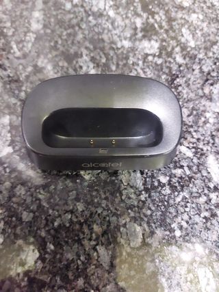 BASE DE CARGA CON CARGADOR