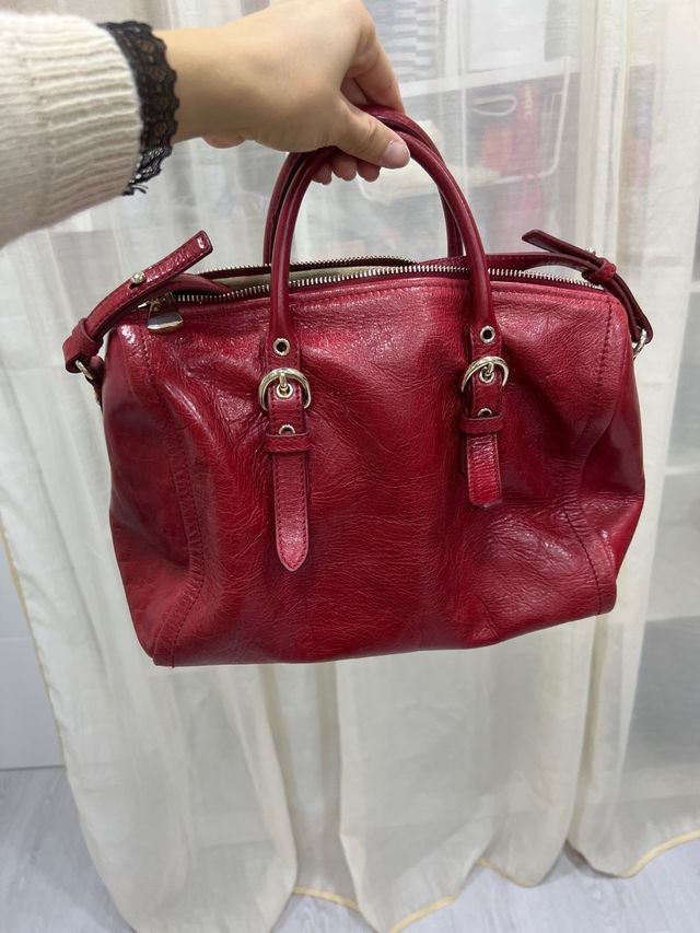 Bolso rojo de bimba y lola
