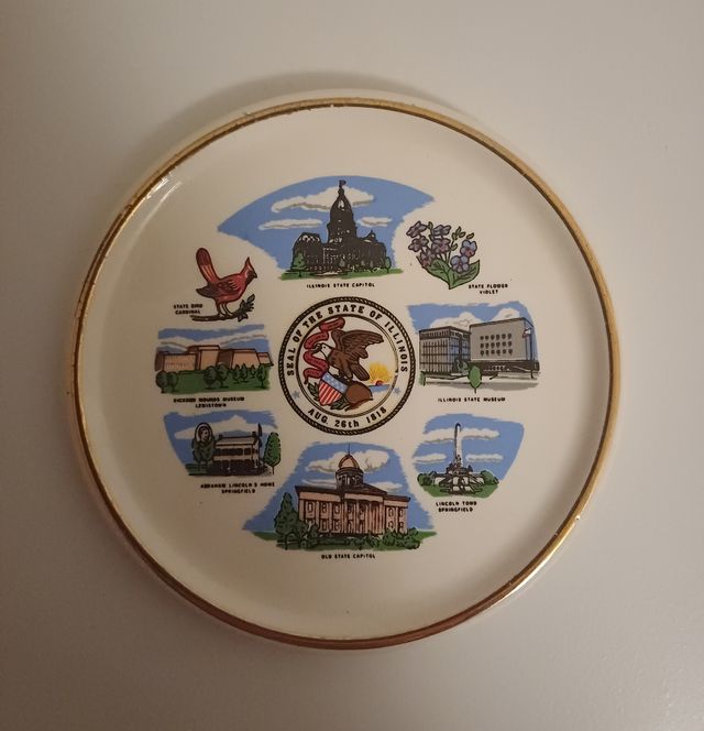 SOUVENIR/platito del Estado de ILLINOIS, USA