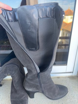 Botas altas de piel