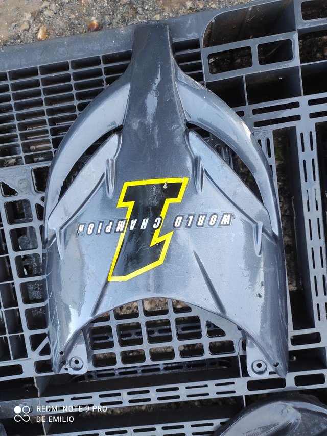 Carcasas pastas carenados Suzuki Aprilia