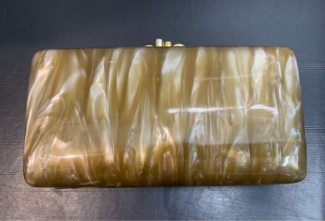 Bolso de fiesta antiguo.