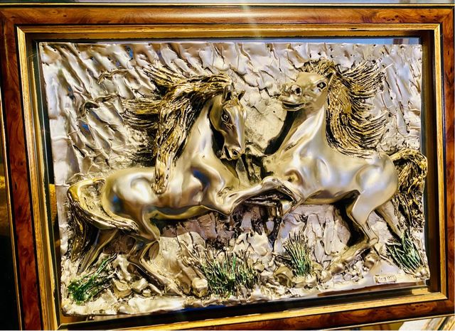 Cuadro en estaño . Relieve en movimiento