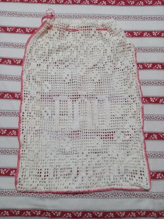 Saco para pão feito em renda à mão
