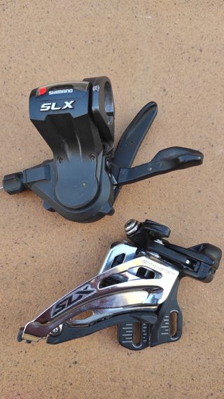 Desviador delantero Shimano y mando SLX