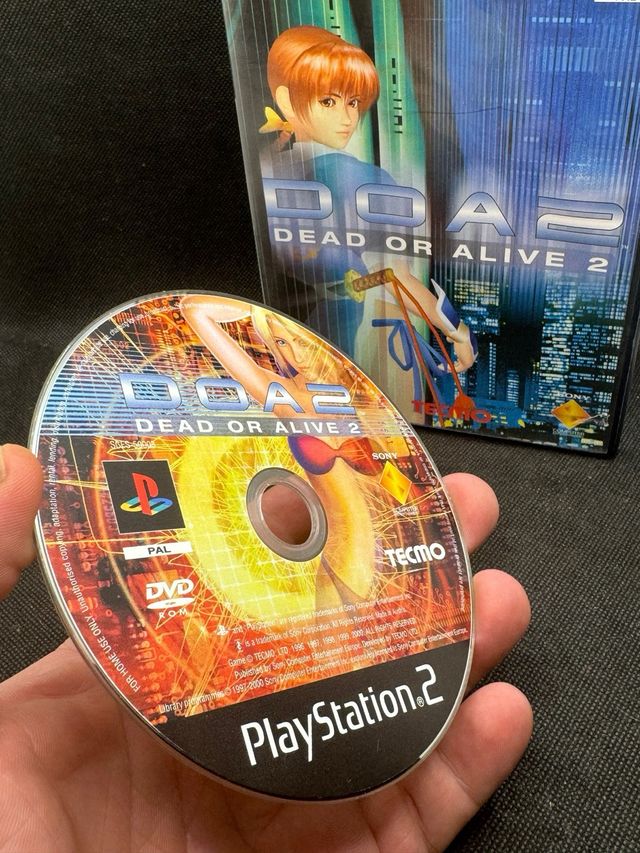 Dead or Alive 2 para PlayStation 2 - Como Nuevo