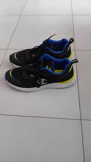 Scarpe 