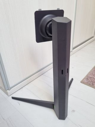 Base monitor LG UltraGear - Soporte