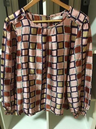 Preciosa blusa satinada