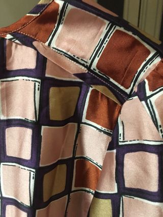 Preciosa blusa satinada