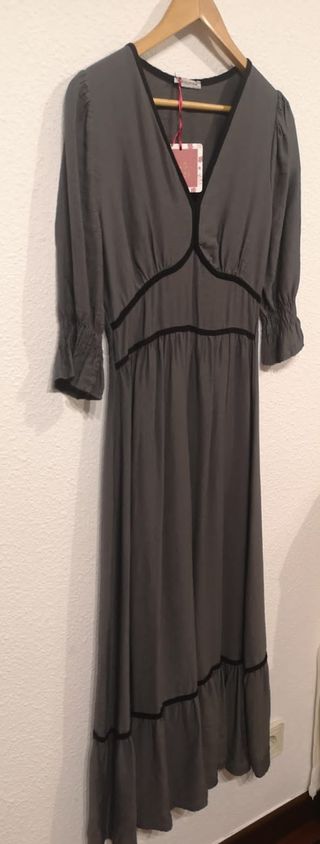 Vestido gris