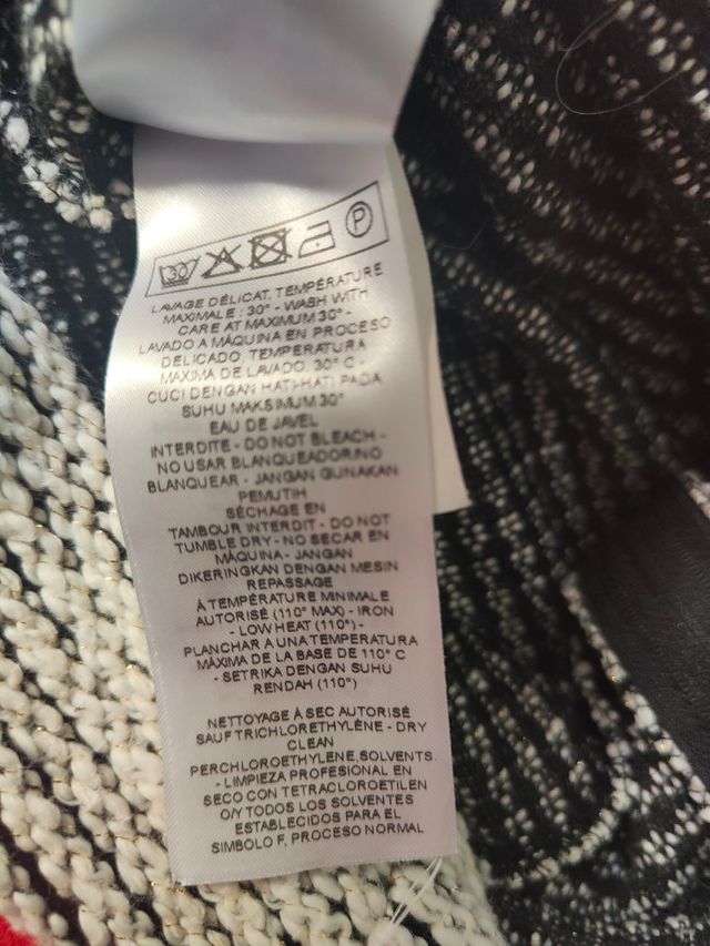 Vestido de inverno Naf Naf