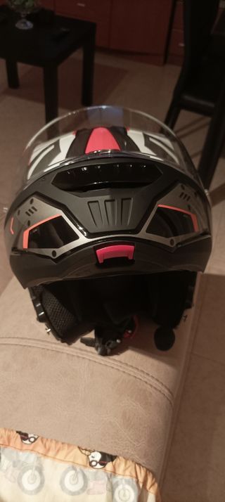 Casco y cazadora moto