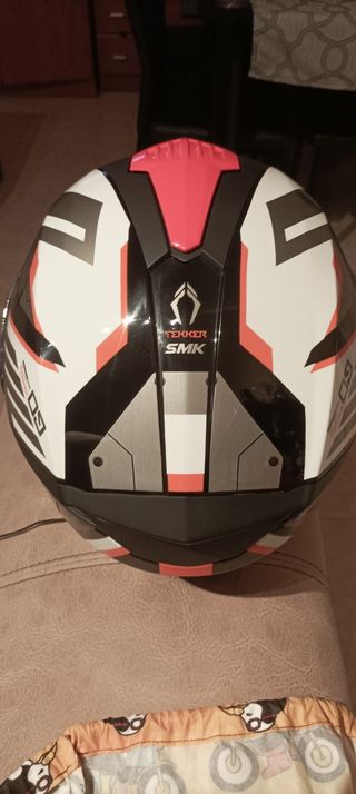Casco y cazadora moto