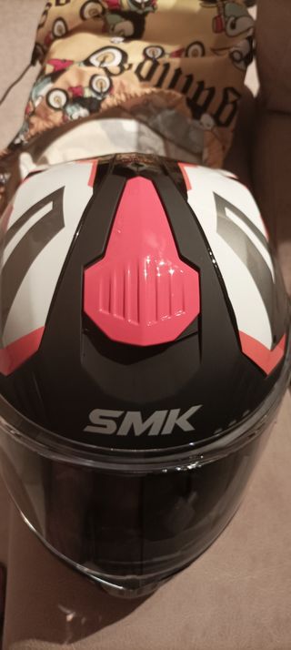 Casco y cazadora moto