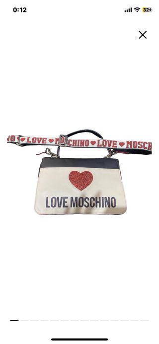 Bolso Moschino love