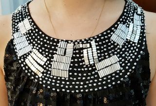 Vestido de fiesta con pedrería 