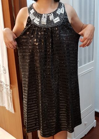 Vestido de fiesta con pedrería 